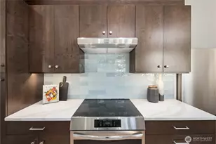 8627 30th Ave SW, Seattle, WA 98126 - Photo 10