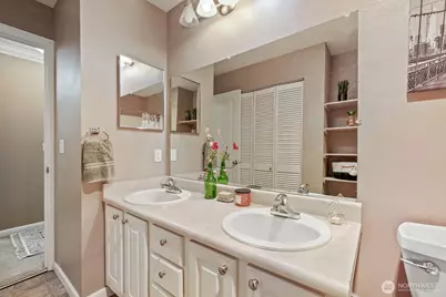 31500 33rd Place SW #C204, Federal Way, WA 98023 - Photo 16