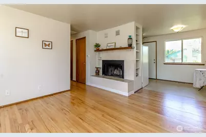 759 3rd Avenue N, Kent, WA 98032 - Photo 8