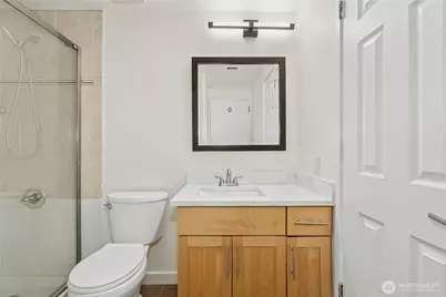 1301 Spring Street #8B, Seattle, WA 98104 - Photo 16