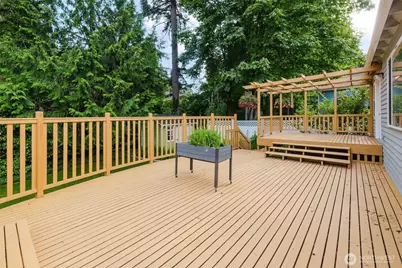 2031 NE Marina Vista Court, Poulsbo, WA 98370 - Photo 28