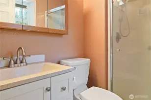 70 E Sycamore Pl, Shelton, WA 98584 - Photo 22