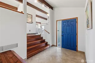 3016 51st Pl SW, Everett, WA 98203 - Photo 2