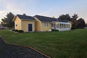 131 Timothy Ln, Sequim, WA 98382 - Photo 4