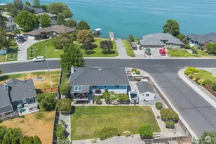 4095 W Cove West Dr, Moses Lake, WA 98837 - Photo 2