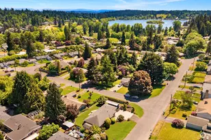 22817 75th Ave W, Edmonds, WA 98026 - Photo 38