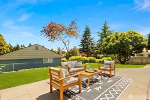 22817 75th Ave W, Edmonds, WA 98026 - Photo 28