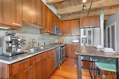 1408 12th Avenue #211, Seattle, WA 98122 - Photo 8