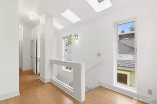 108 N 54th St, Seattle, WA 98103 - Photo 14