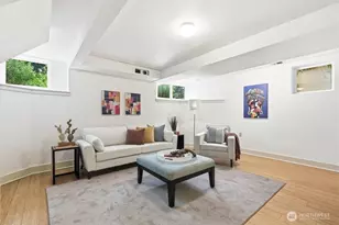 108 N 54th St, Seattle, WA 98103 - Photo 28