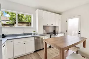 8128 12th Ave SW, Seattle, WA 98106 - Photo 6