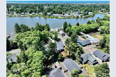 382 Lake View Loop NE, Ocean Shores, WA 98569 - Photo 40
