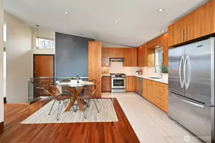8218 2nd Ave NE, Seattle, WA 98115 - Photo 4