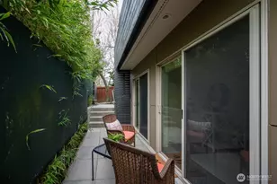 8218 2nd Ave NE, Seattle, WA 98115 - Photo 32