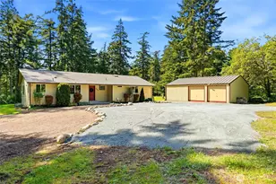 2995 Hunt Rd, Oak Harbor, WA 98277 - Photo 1
