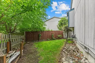 8504 5th Pl SE, Lake Stevens, WA 98258 - Photo 34