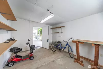 2240 W Broadway Avenue #221, Moses Lake, WA 98837 - Photo 36