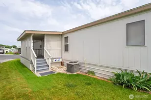 2240 W Broadway Ave, Moses Lake, WA 98837 - Photo 38