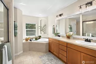 9431 185th Dr SE, Snohomish, WA 98290 - Photo 14