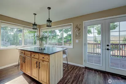 702 N Lyle Avenue, East Wenatchee, WA 98802 - Photo 12