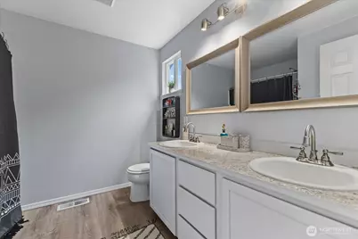 421 Rainbow Place, Snohomish, WA 98290 - Photo 16