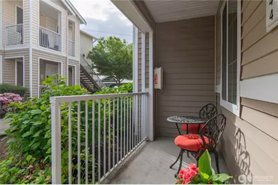 10109 186th Street E #144, Puyallup, WA 98375 - Photo 4