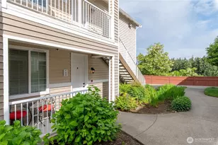 10109 186 St E, Puyallup, WA 98375 - Photo 2