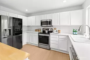 4206 S 137th St, Tukwila, WA 98168 - Photo 8
