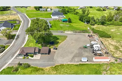 428 SW 12th Street, College Place, WA 99324 - Photo 38