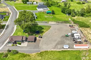 428 SW 12th St, College Place, WA 99324 - Photo 38