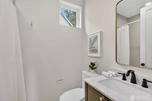 11737 40th Ave NE, Seattle, WA 98125 - Photo 28