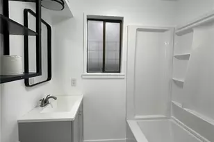 417 Minor Ave N, Seattle, WA 98109 - Photo 22
