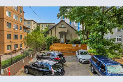 417 Minor Avenue N, Seattle, WA 98109 - Photo 6