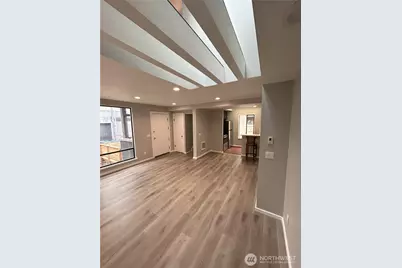 417 Minor Avenue N, Seattle, WA 98109 - Photo 32