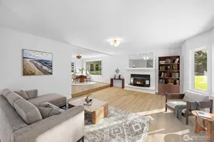 121 W Winesap Rd, Bothell, WA 98012 - Photo 6