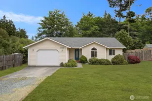 2220 Williams Rd, Oak Harbor, WA 98177 - Photo 1
