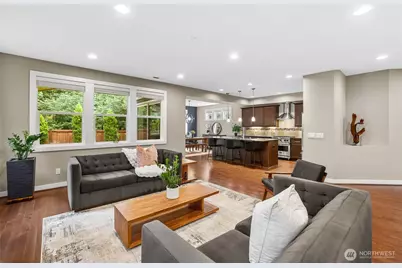1601 NE Falls Drive, Issaquah, WA 98029 - Photo 6