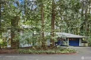 13619 NE 28th St, Bellevue, WA 98005 - Photo 1