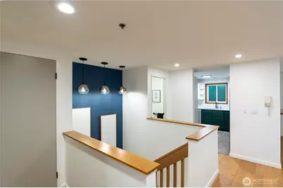 1028 Lakeview Boulevard E #8, Seattle, WA 98102 - Photo 14