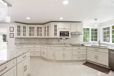 3912 Brigadoon Drive SE, Olympia, WA 98501 - Photo 14