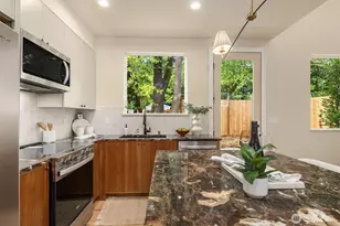 11739 40th Ave NE, Seattle, WA 98125 - Photo 10