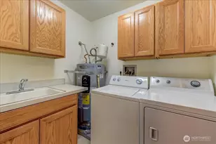 8106 53rd Ave W, Mukilteo, WA 98275 - Photo 16