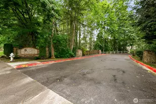 15300 112th Ave NE, Bothell, WA 98011 - Photo 28