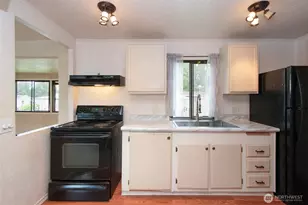 90 Baywood Village, Sequim, WA 98382 - Photo 16