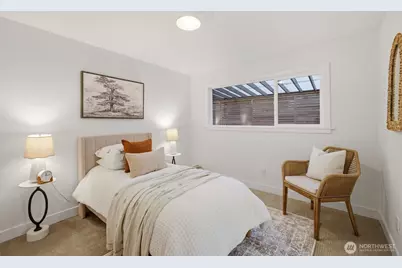 1547 NE Brockman Place, Seattle, WA 98125 - Photo 18