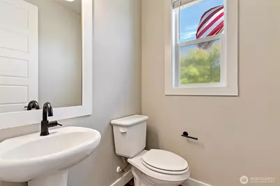 9924 Prospect Place, Gig Harbor, WA 98332 - Photo 10