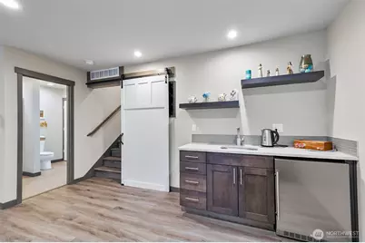 14906 Manor Way #B, Lynnwood, WA 98087 - Photo 32