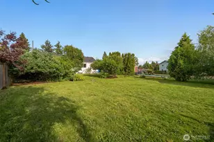 10617 39th Ave SW, Seattle, WA 98146 - Photo 32