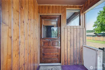 309 NW 2nd Avenue, Kelso, WA 98626 - Photo 4