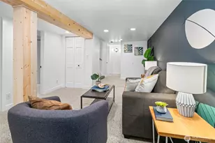 8205 19th Ave NE, Seattle, WA 98115 - Photo 20